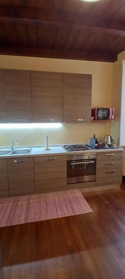 Daisy Apartment In Centro A Como Luaran gambar