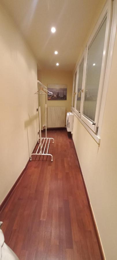 Daisy Apartment In Centro A Como Luaran gambar